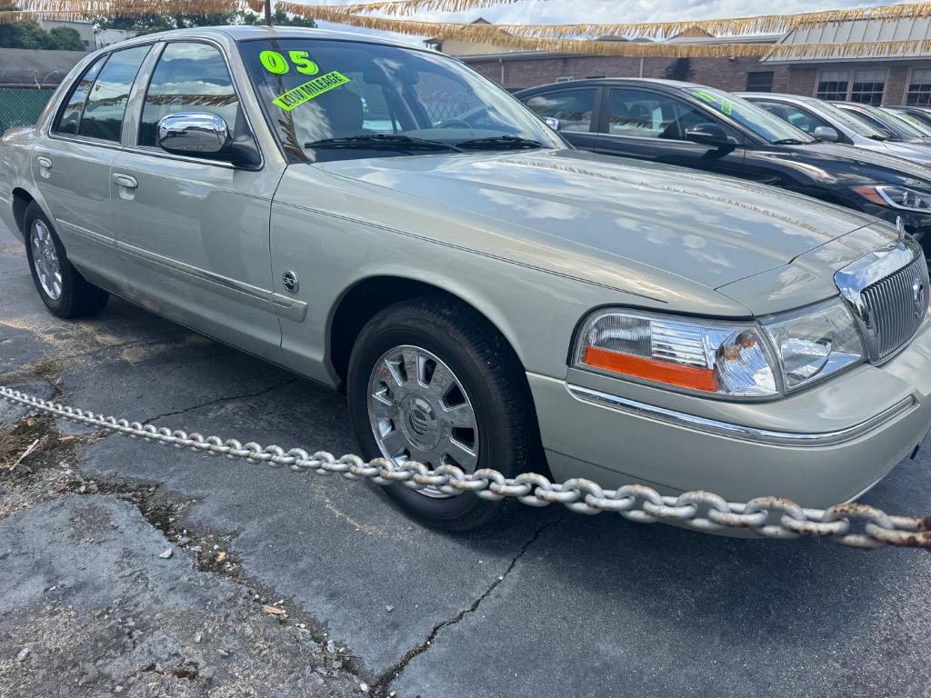 2005 Mercury Grand Marquis