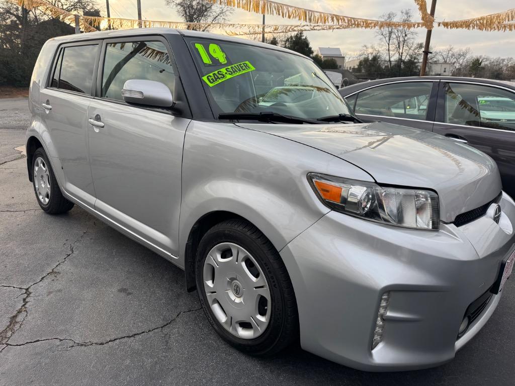 2014 Scion xB Base