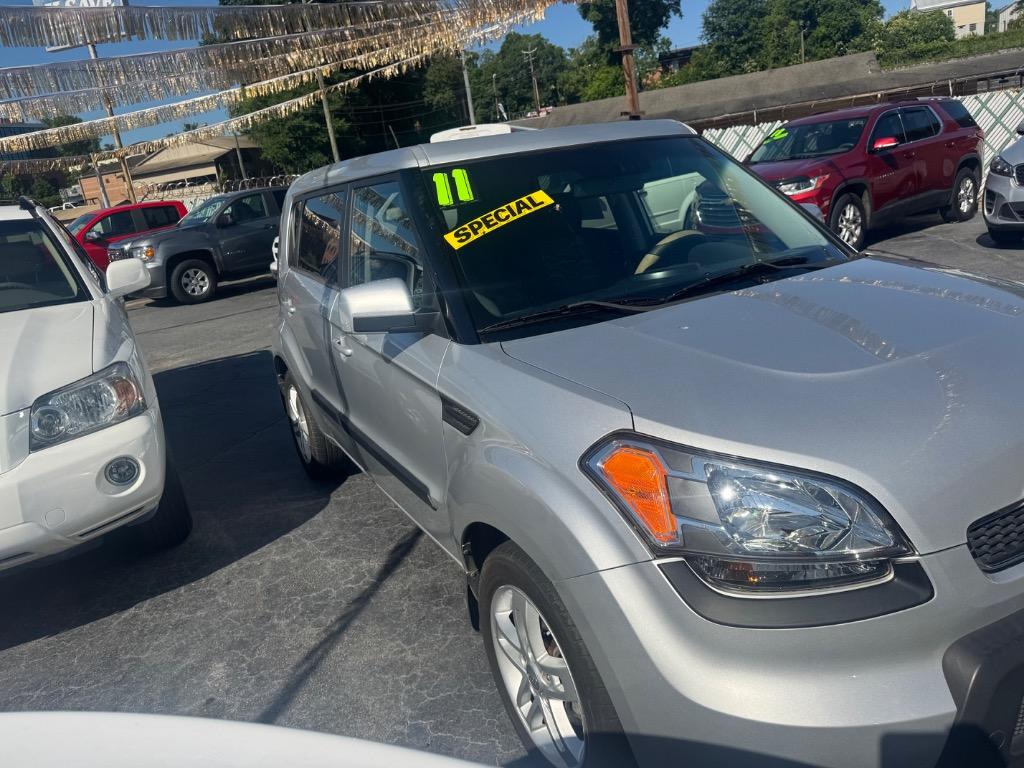 2011 Kia Soul ! 2.0L AT's photo