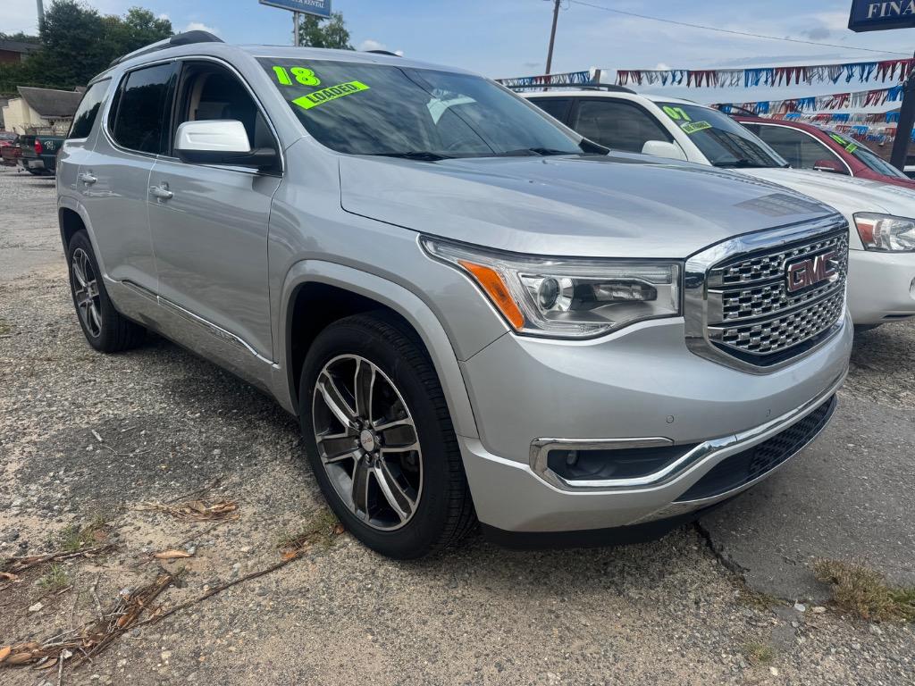 2018 GMC Acadia Denali FWD's photo