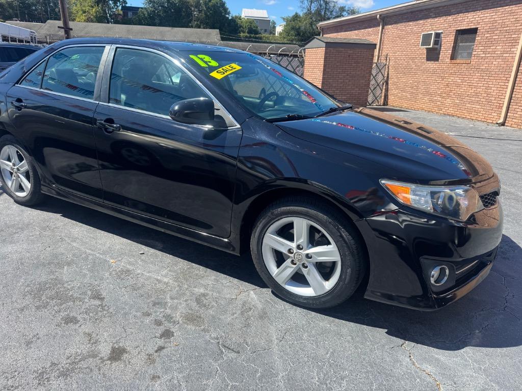 2013 Toyota Camry SE